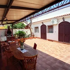 https://villetta-rosetta-a-10-minuti-a-piedi-dal-mare.sicilyhotelsitaly.net
